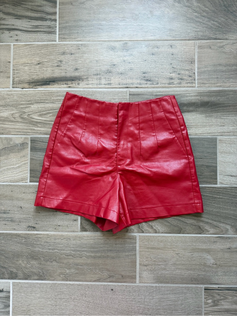 Glam faux leather red high waisted shorts sz Small